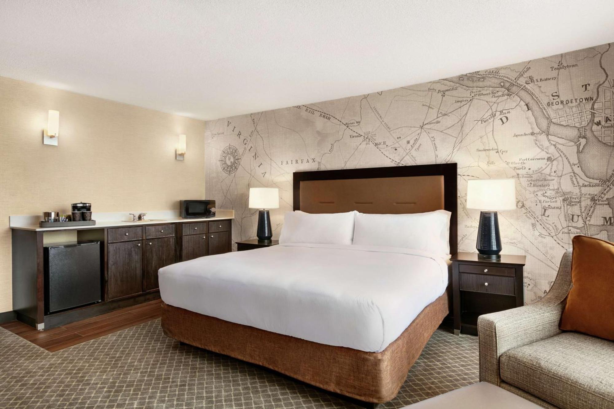 Hotel Doubletree By Hilton Mclean Tysons Tysons Corner Exterior foto